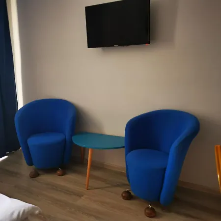 Хотел Адис Лом/Hotel Adis Лом 3*