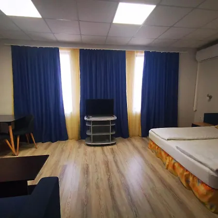 Хотел Адис Лом/Hotel Adis Лом 3* Lom